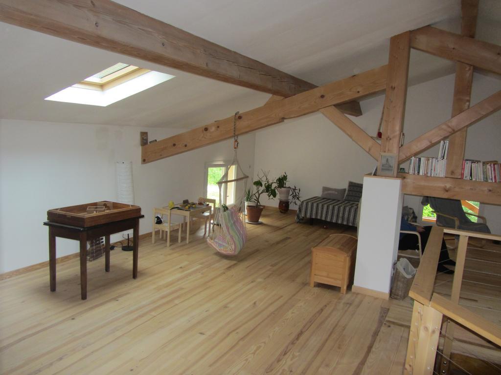 Les Cimes Bed and Breakfast Saint-Pierre-de-Rivière Εξωτερικό φωτογραφία