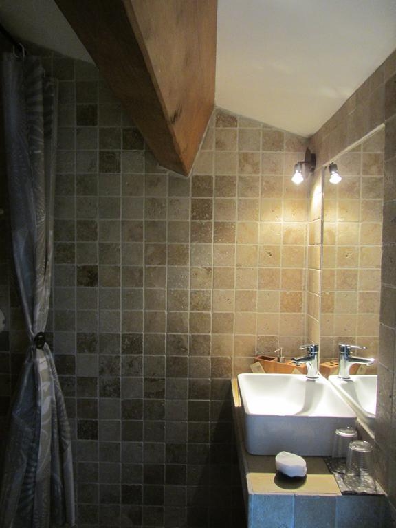 Les Cimes Bed and Breakfast Saint-Pierre-de-Rivière Δωμάτιο φωτογραφία